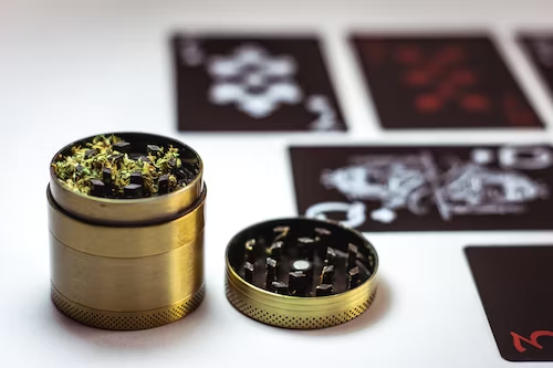 Pinene Terpene Effects & Benefits - The Ultimate Guide