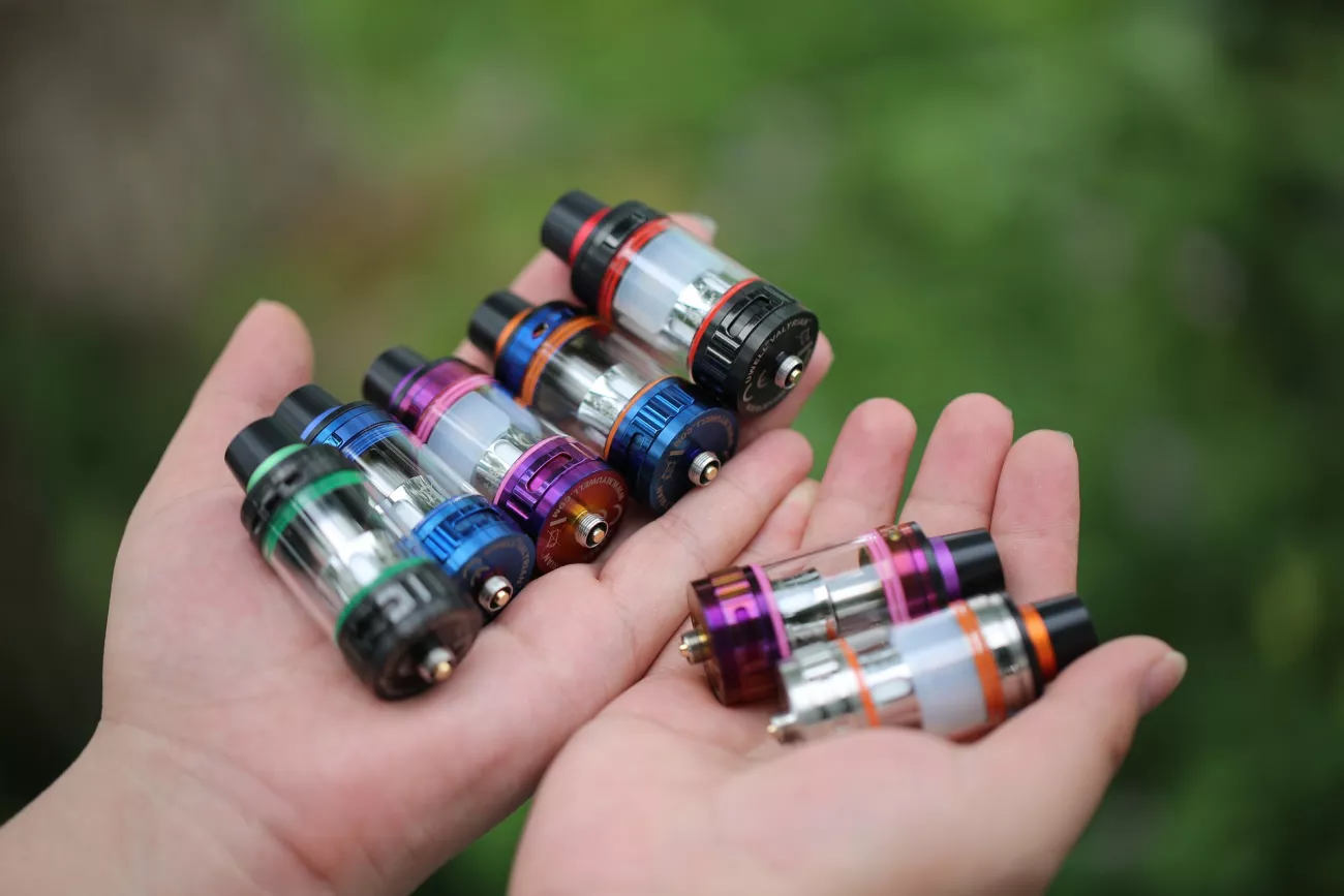 Interested in HHC? Love to Vape? Why Not Vape HHC?